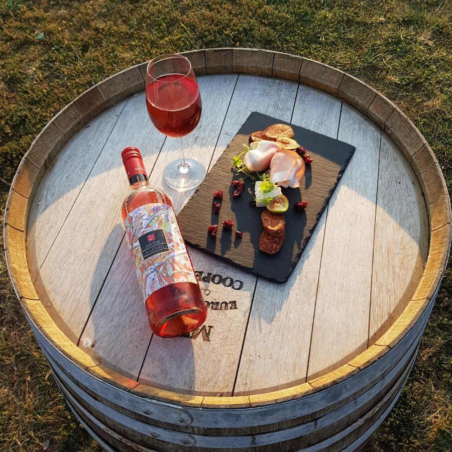 Koczor Winery&guesthouse Gasthof *